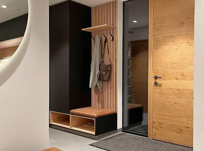 Bear & Bison View ツェル アム ゼー