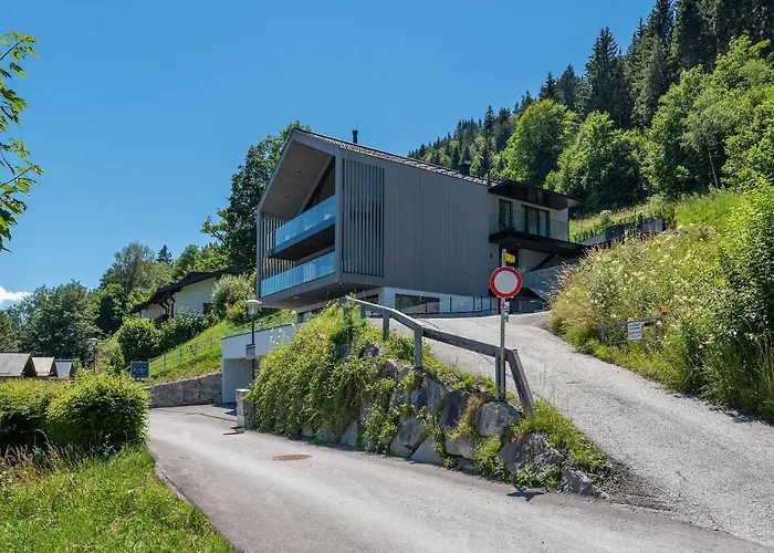 Bear & Bison View Appartamento Zell am See